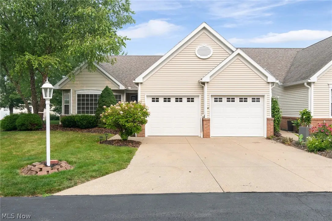 2823 Stratford Circle, Green, OH 44312 - #1