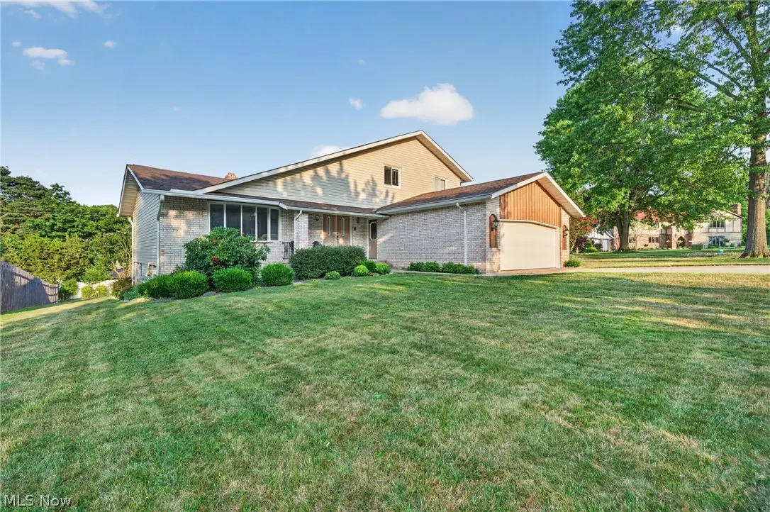 7171 Rustic Oval, Seven Hills, OH 44131 - #1