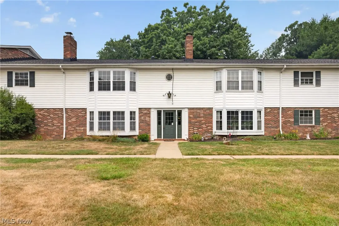 6965 Carriage Hill Drive #201, Brecksville, OH 44141 - #1
