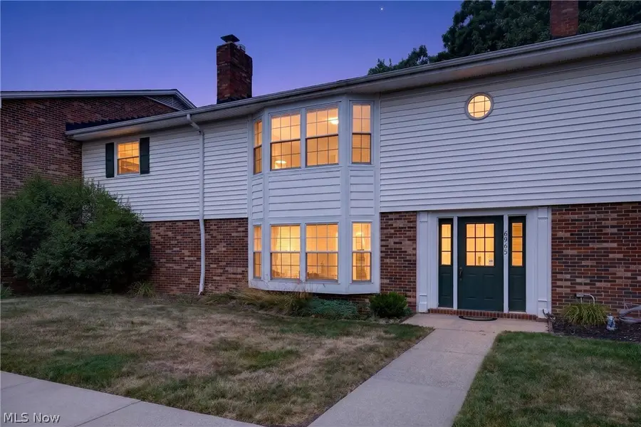 6965 Carriage Hill Drive #201, Brecksville, OH 44141 - #2