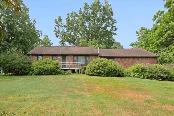 12890 Edison Ne Street, Alliance, OH 44601