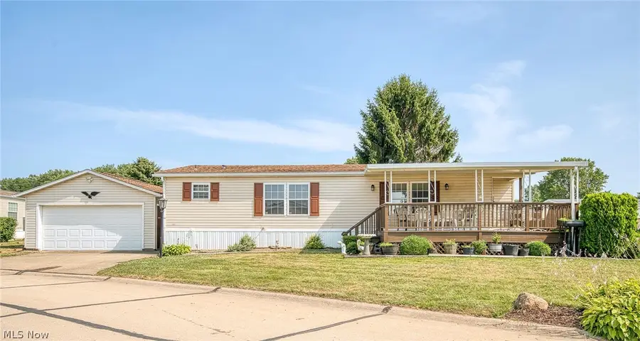 356 Golfway Drive, Painesville, OH 44077 - #3
