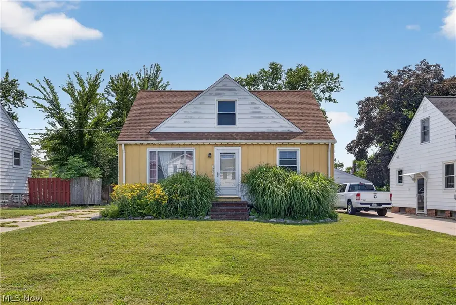 1802 Lincoln Road, Wickliffe, OH 44092 - #3