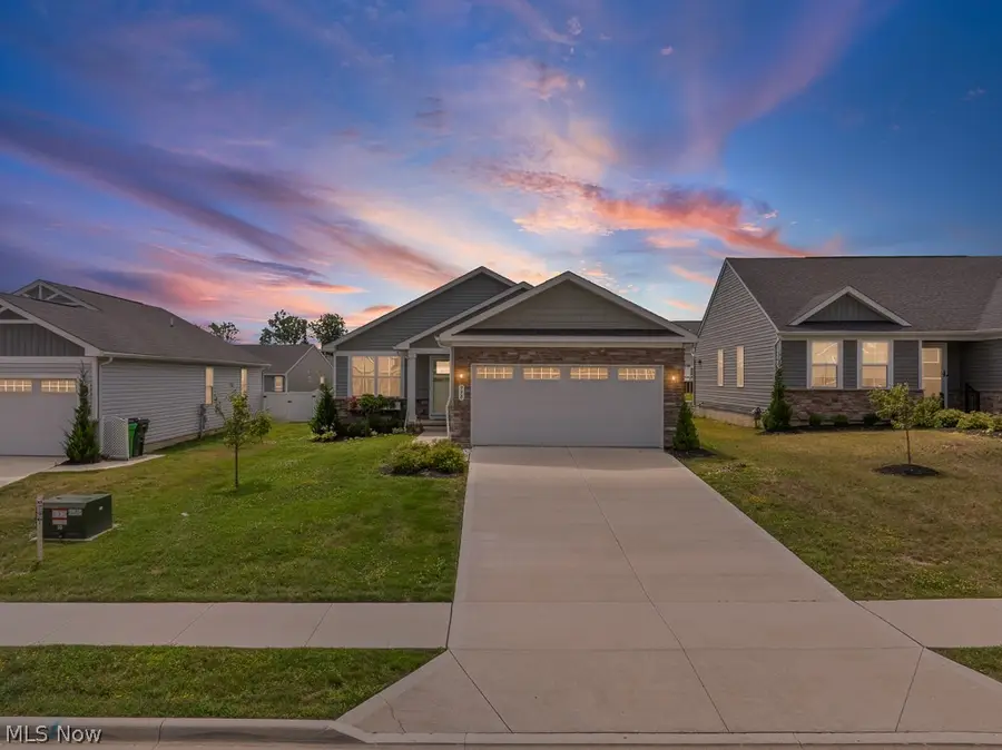 998 Sunrise Way, Akron, OH 44312 - #2