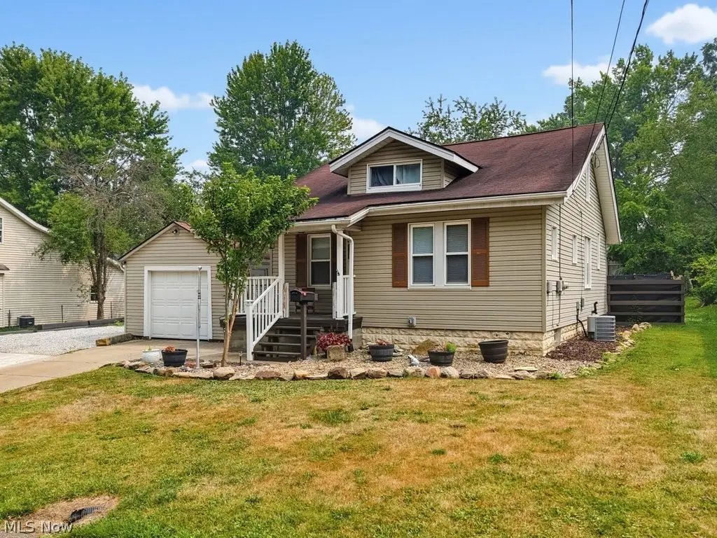 1520 22nd Ne Street, Canton, OH 44714 - #1