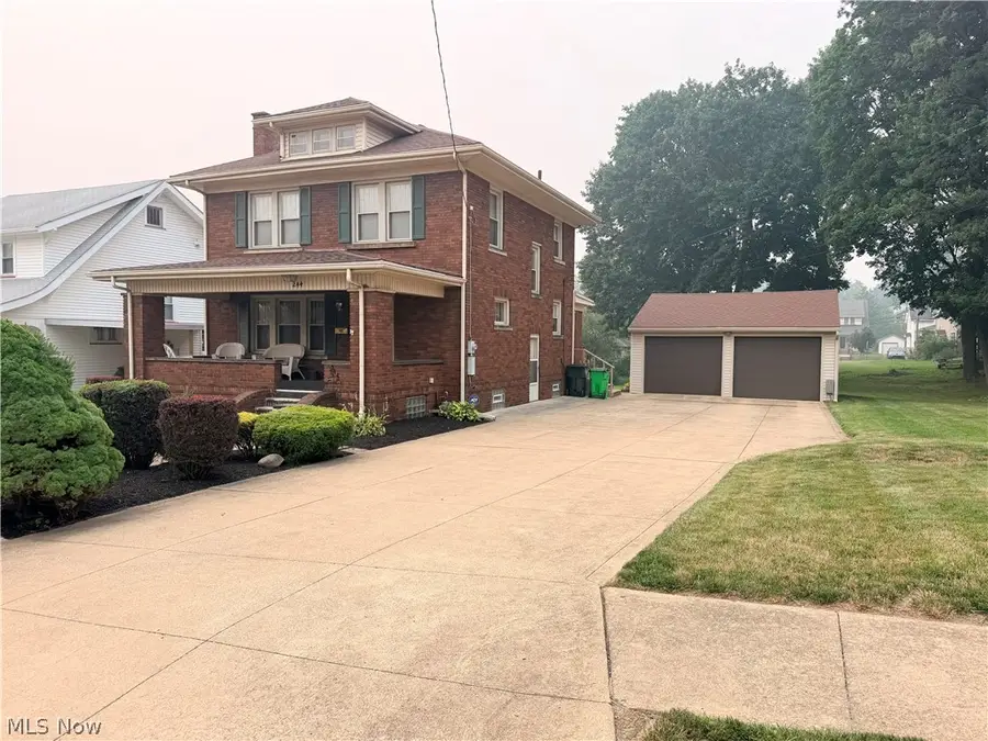 244 Ertle Ne Avenue, Massillon, OH 44646 - #2