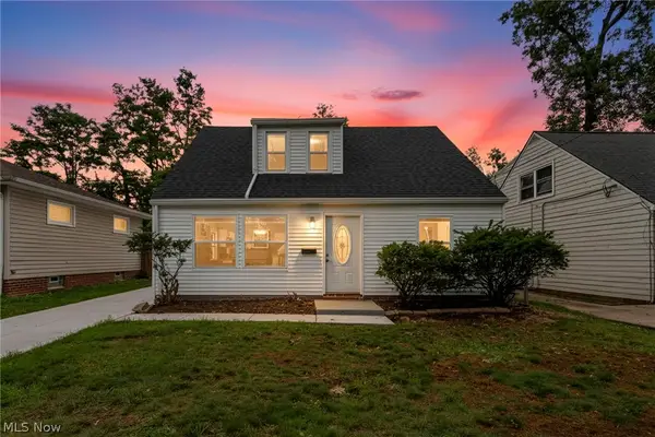 23928 Knickerbocker Road, Bay Village, OH 44140