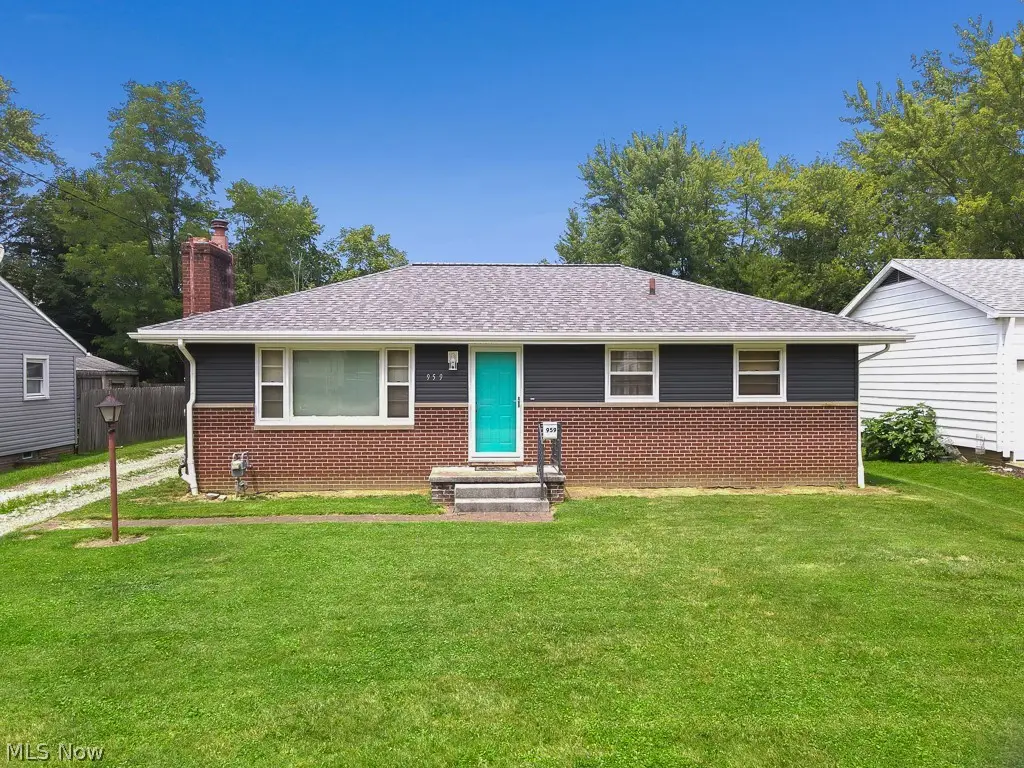 959 W Broadway Street, Alliance, OH 44601 - #1