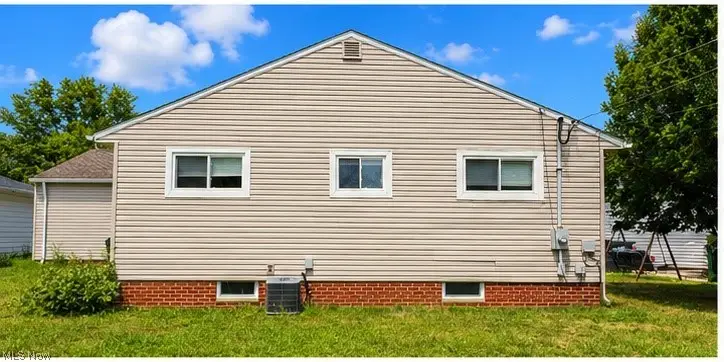 4420 Brookton Road, Warrensville Heights, OH 44128 - #2