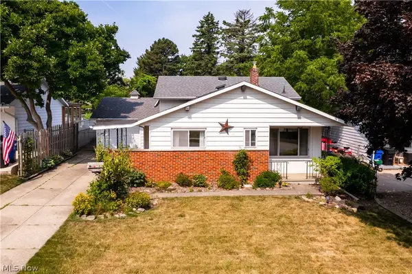 4402 Valleyside Road, Cleveland, OH 44135