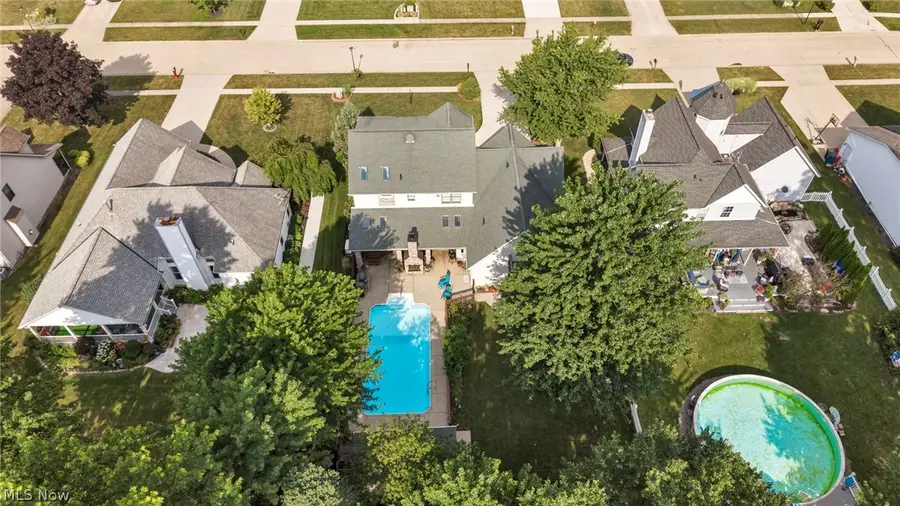 9133 Brian Street, North Ridgeville, OH 44039 - #3