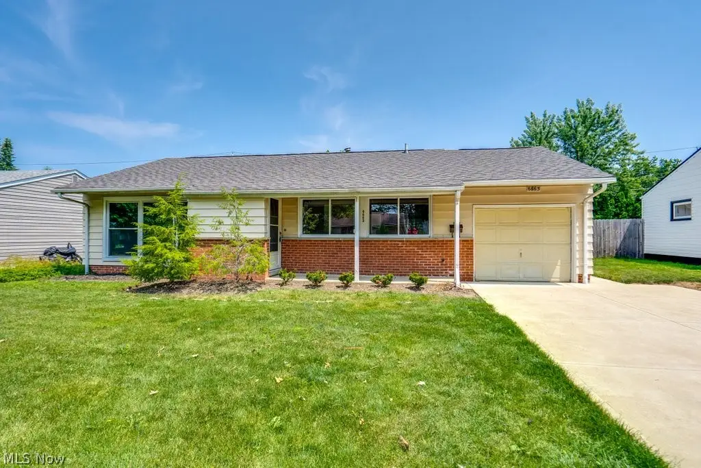 6663 Rochelle Boulevard, Parma, OH 44130 - #1