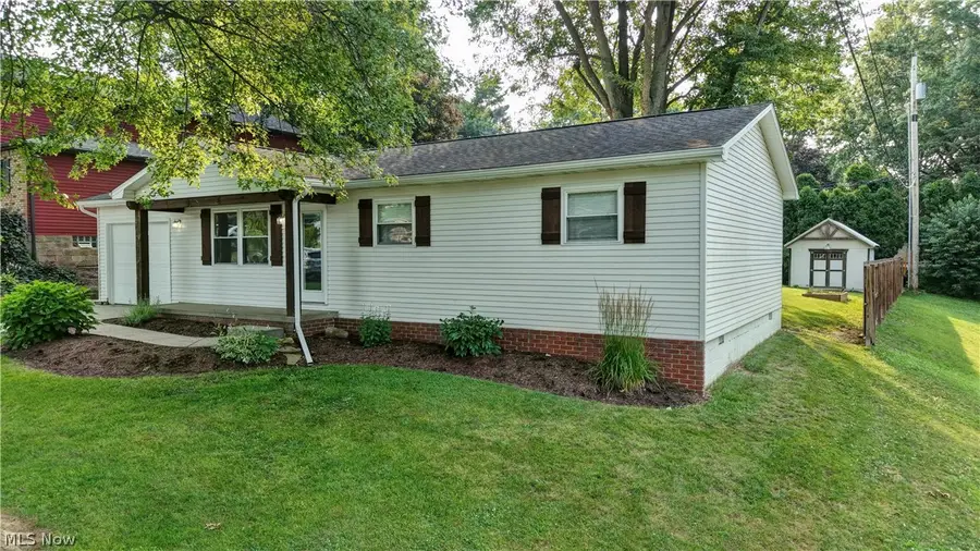 403 Engadine Sw Court, Sugarcreek, OH 44681 - #2
