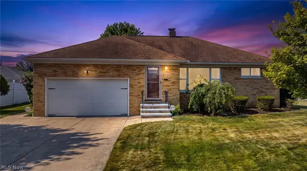 20707 Hilliard Boulevard, Rocky River, OH 44116