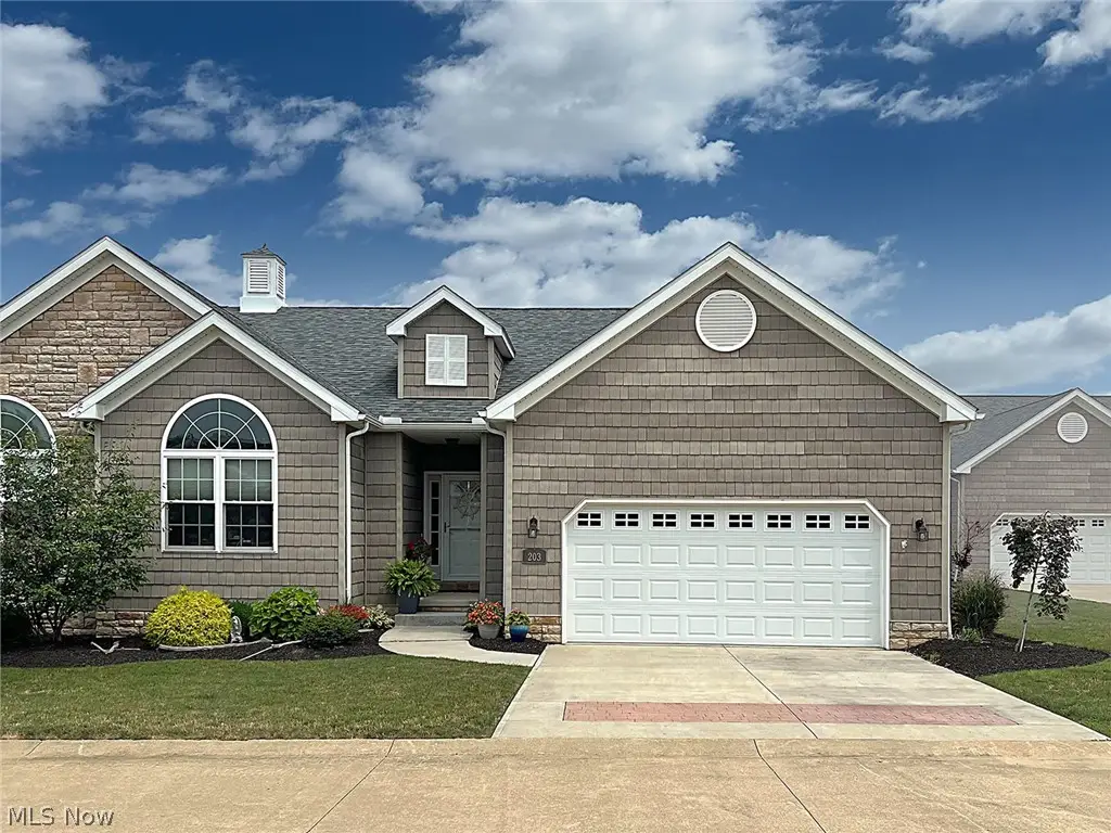 203 Leeward, Vermilion, OH 44089 - #1
