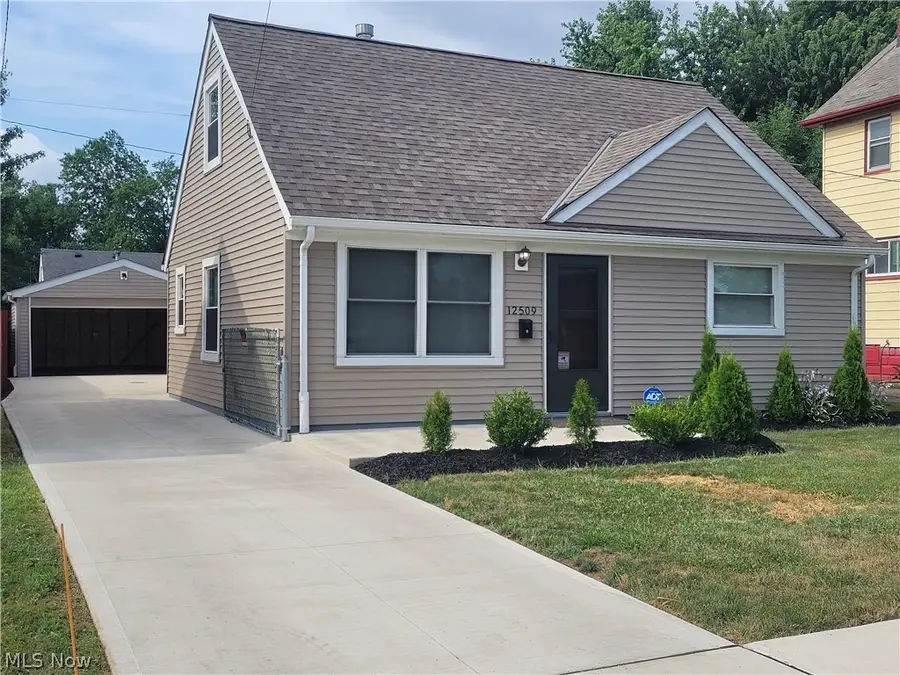 12509 Hirst Avenue, Cleveland, OH 44135 - #3