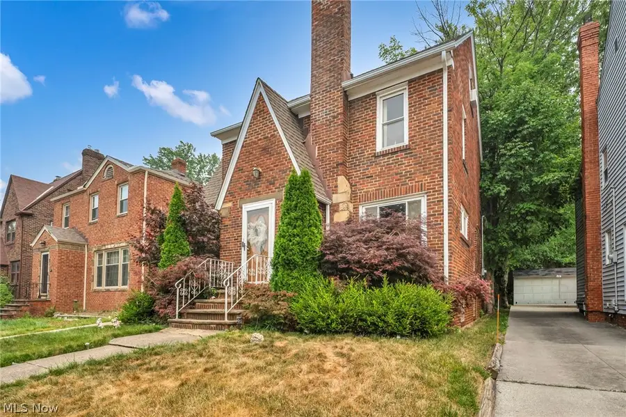 1909 Powell Avenue, Cleveland Heights, OH 44118 - #2