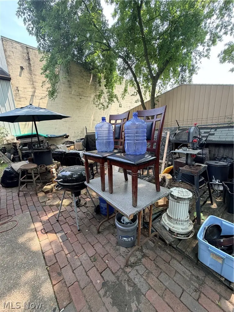 800 Walsh Avenue, Akron, OH 44310 - #1