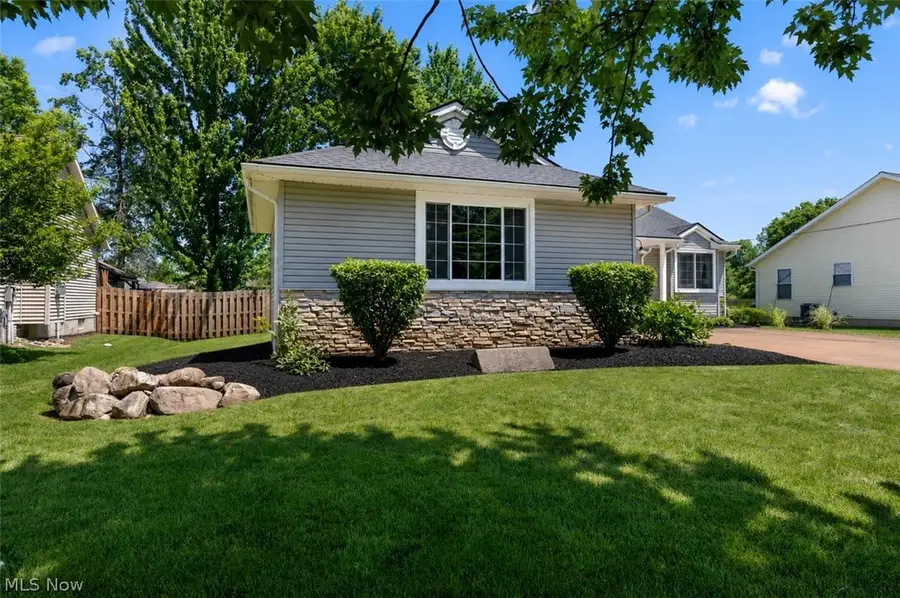 1193 Elm Street, Grafton, OH 44044 - #3