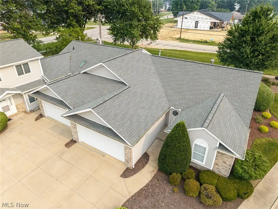 760 Renee Drive, Wadsworth, OH 44281 - #3