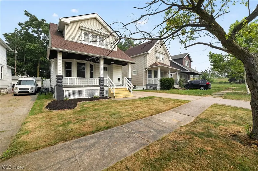 3063 W 103rd Street, Cleveland, OH 44111 - #2