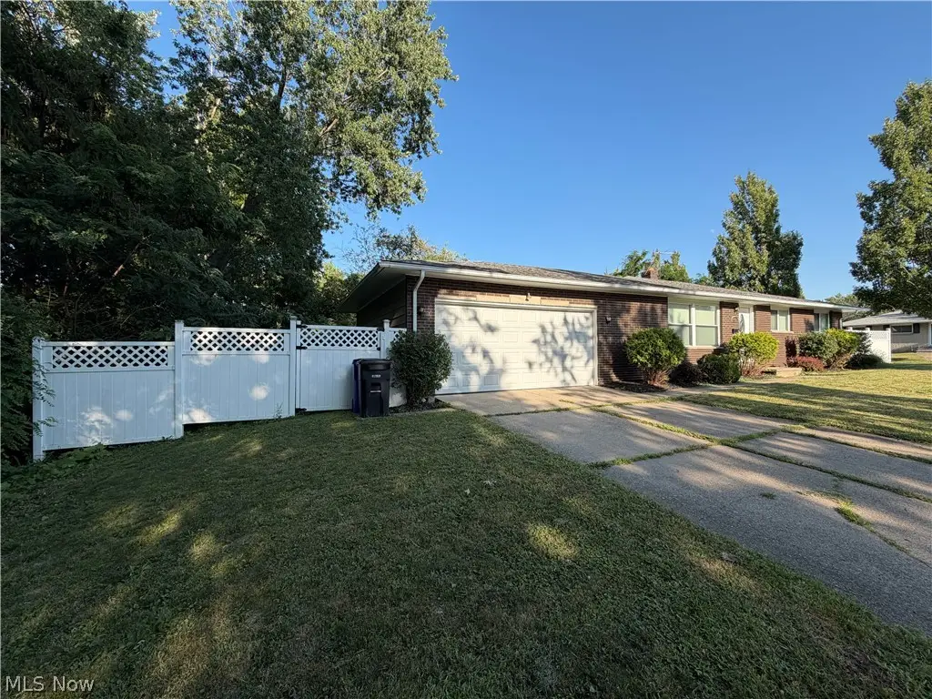 4725 Eric Avenue, Cleveland, OH 44109 - #1
