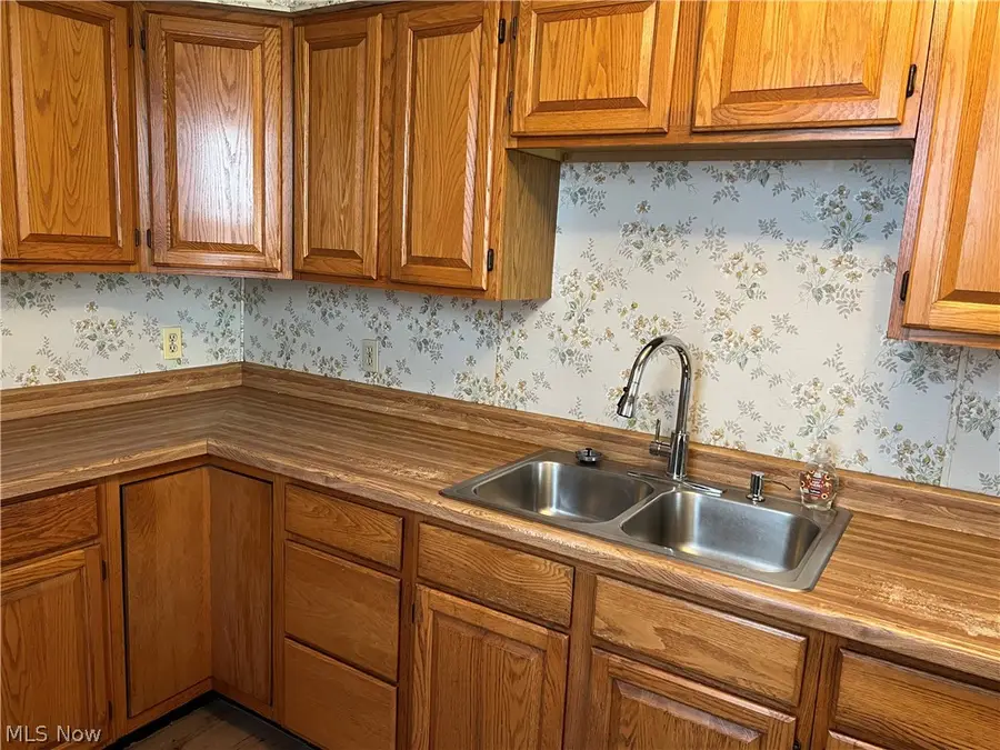 306 N 2nd Street, Belmont, OH 43718 - #3