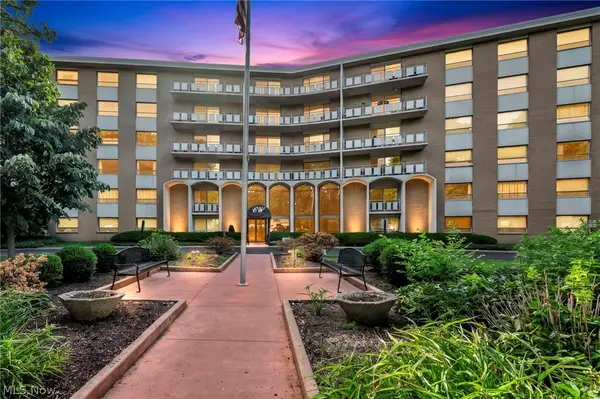 3400 Wooster Rd. Road #614, Rocky River, OH 44116