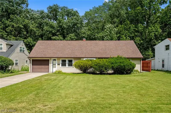 644 Irving Park Boulevard, Sheffield Lake, OH 44054