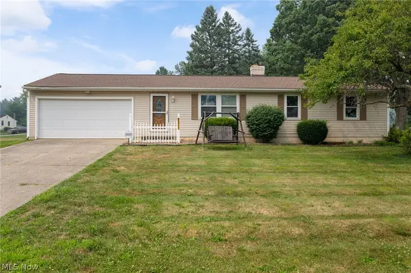 8311 Parkford Nw Street, Massillon, OH 44646