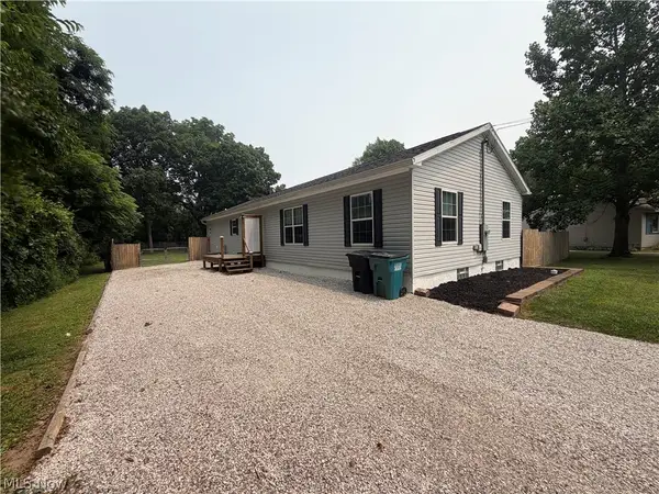40 Tuckmere Drive, Painesville, OH 44077