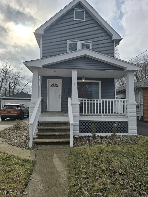 5669 Harrison Avenue, Maple Heights, OH 44137