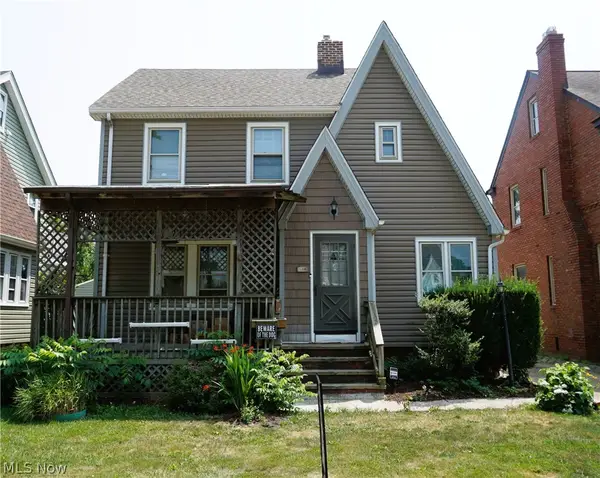 16409 Laverne Avenue, Cleveland, OH 44135