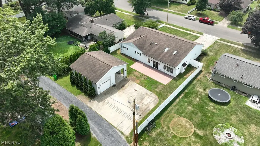 129 S James Street, Dover, OH 44622 - #3