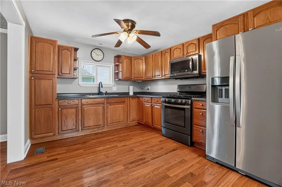 3320 Ridgewood Avenue, Ashtabula, OH 44004 - #3