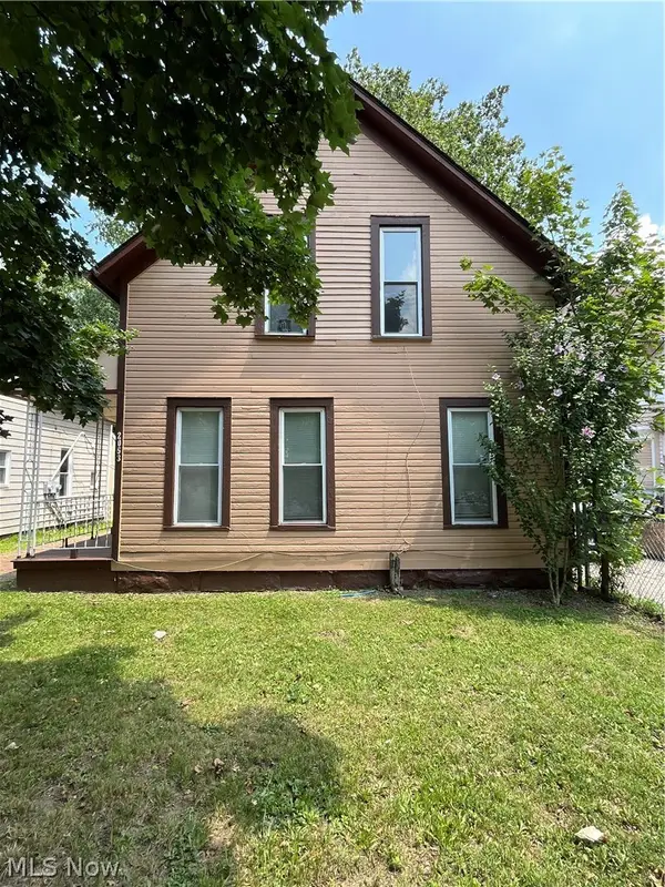 2053 W 95th Street, Cleveland, OH 44102