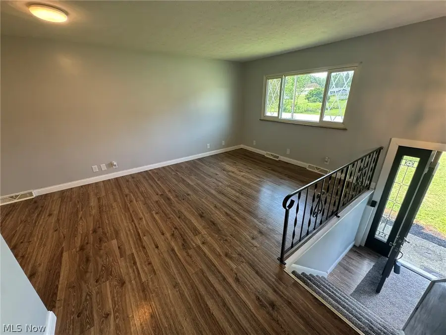 1168 Everbright Drive, Uniontown, OH 44685 - #3