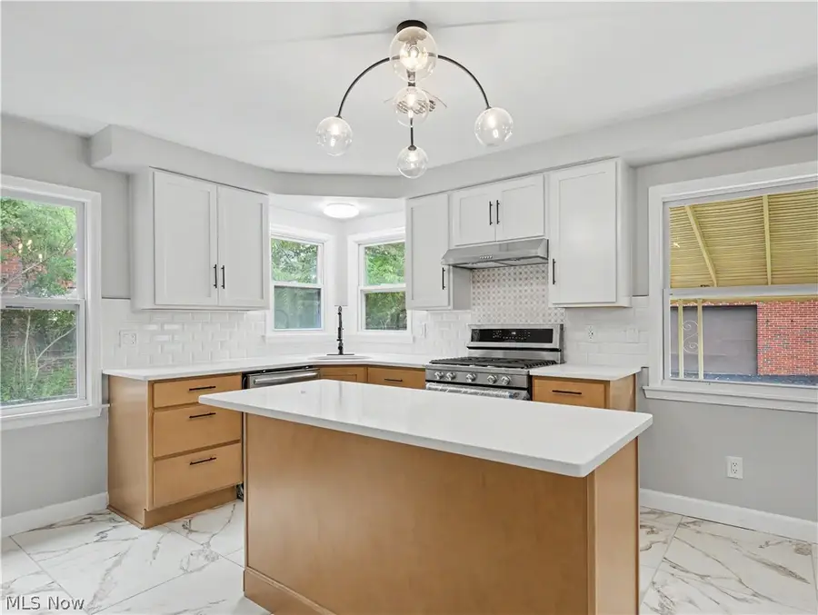 19808 Kings Highway, Warrensville Heights, OH 44122 - #3