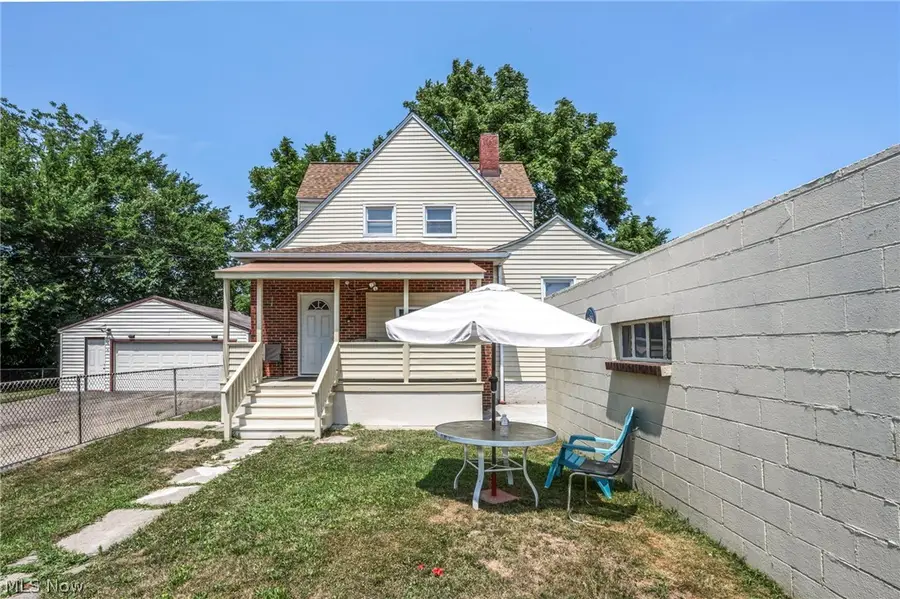 11740 Geraldine Avenue, Cleveland, OH 44111 - #2