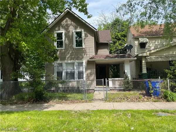 7728 Elton Avenue, Cleveland, OH 44102