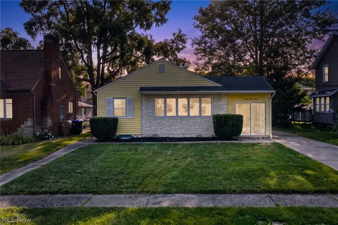 2330 21 Street, Cuyahoga Falls, OH 44223 - #1