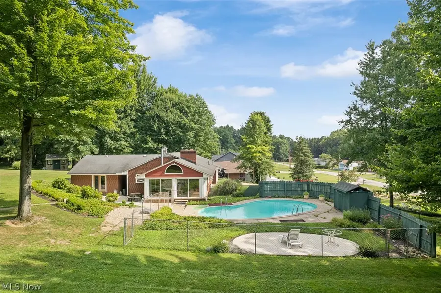 4290 Woodedge Boulevard, New Franklin, OH 44319 - #2