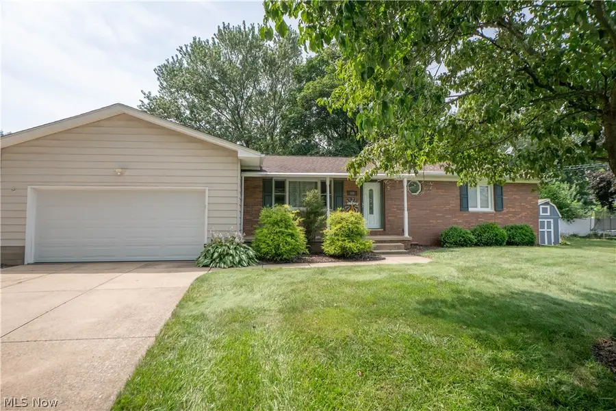 3524 Frawood Drive, Uniontown, OH 44685 - #3
