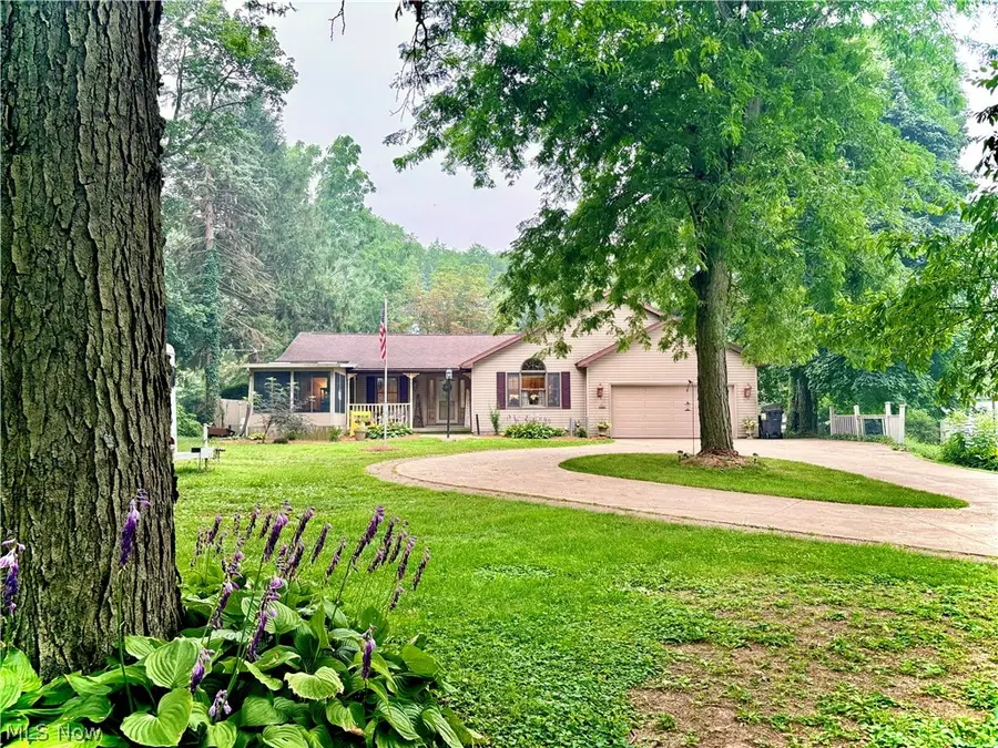 603 W Main Street, Bellevue, OH 44811 - #3