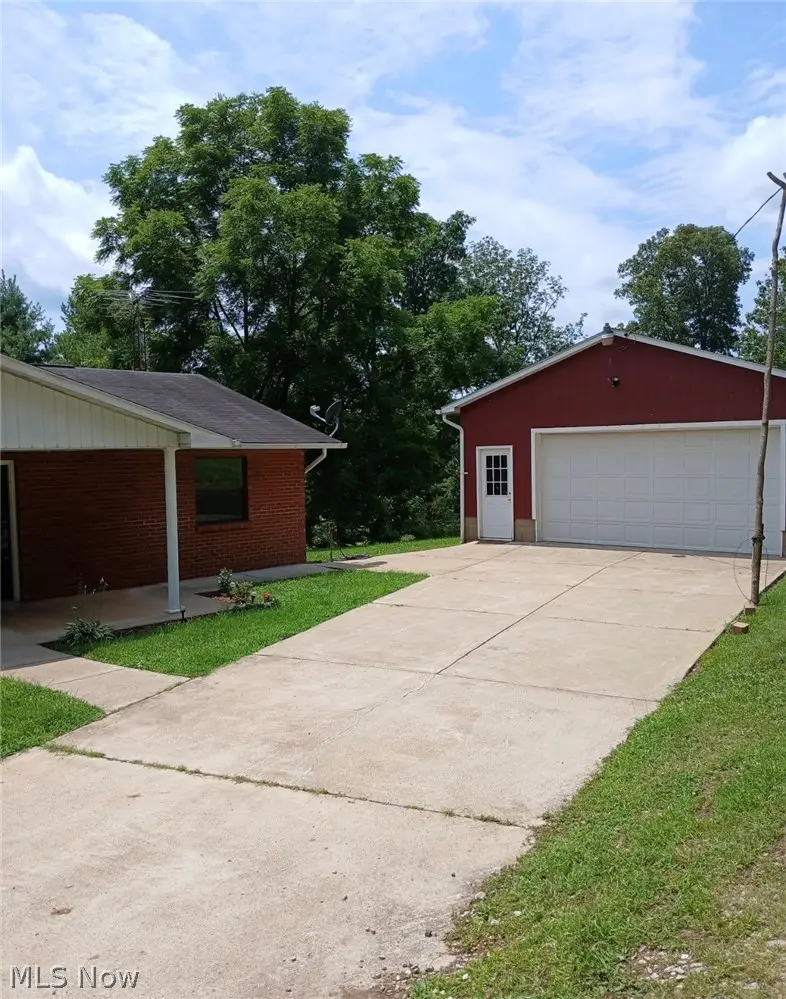 1805 Lee Creek Rd, Belleville, WV 26133 - #3