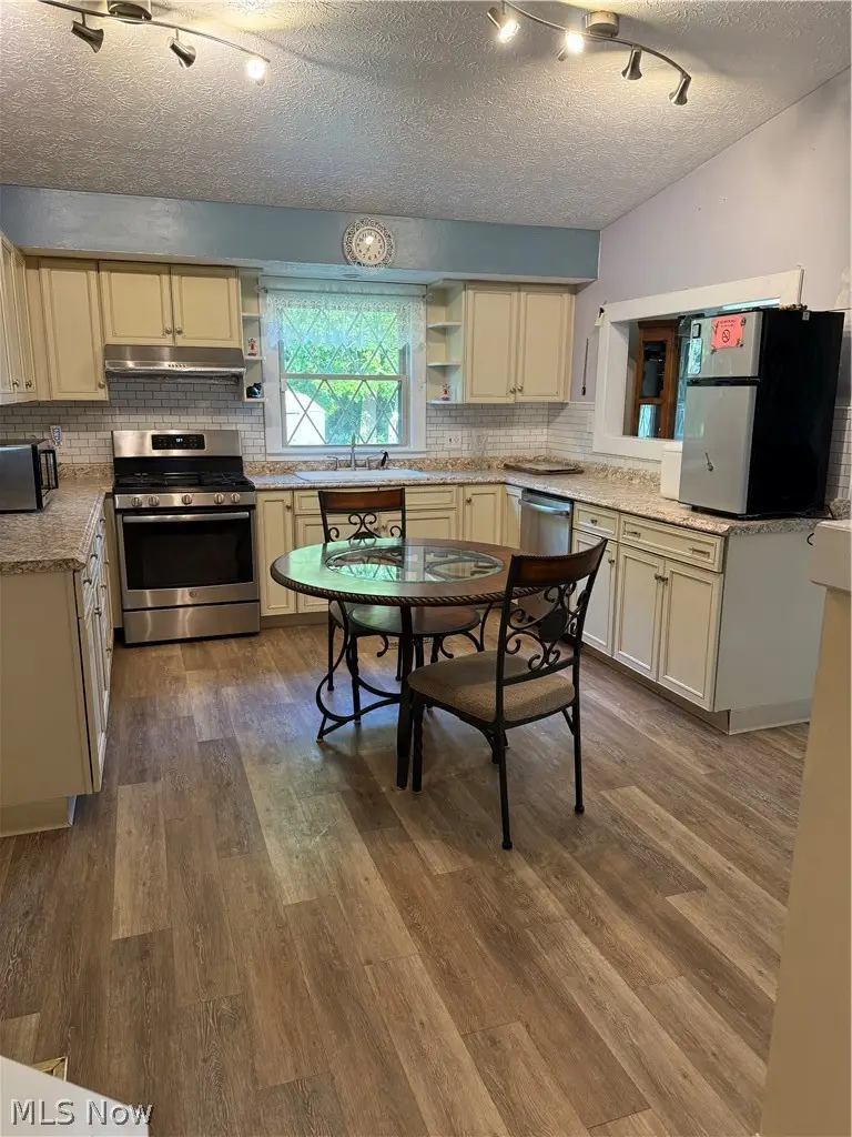 1977 Massillon Road, Akron, OH 44312 - #3