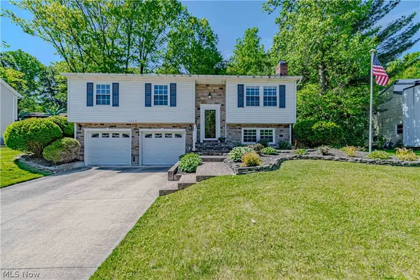 1310 Waldo Way, Twinsburg, OH 44087
