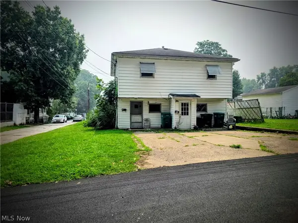2402 Avery Street, Parkersburg, WV 26101