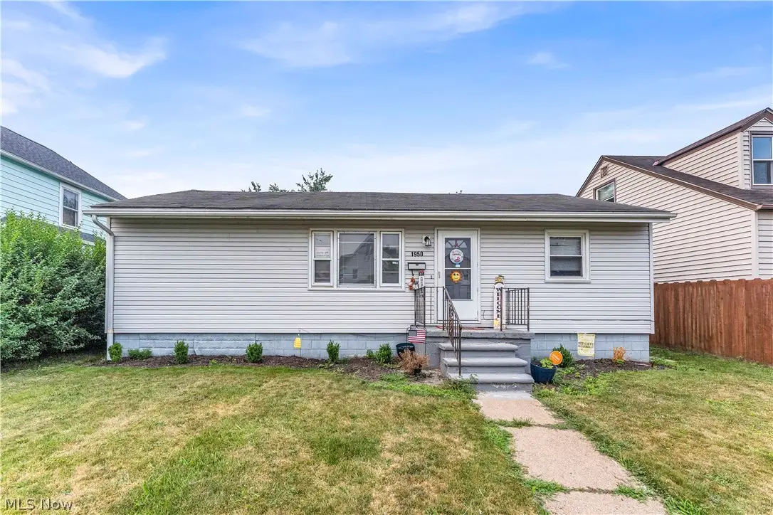 1950 E 30th Street, Lorain, OH 44055 - #1