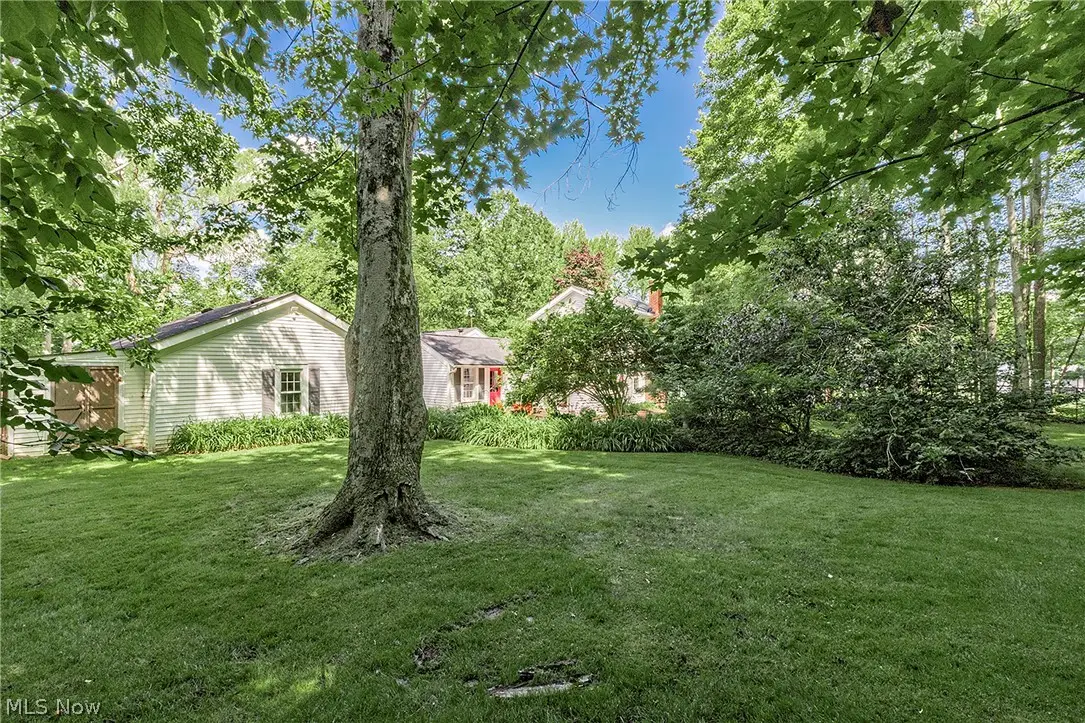 15879 Hemlock Road, Chagrin Falls, OH 44022 - #1